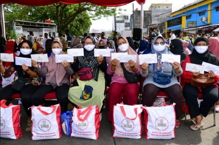 Bantuan sosial PKH BPNT untuk masyarakat Agustus 2025